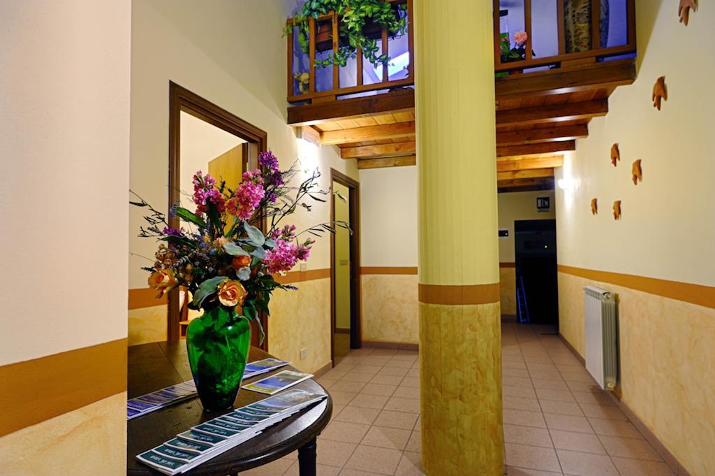Hotel Le Rondini Riccò del Golfo di Spezia Exterior foto